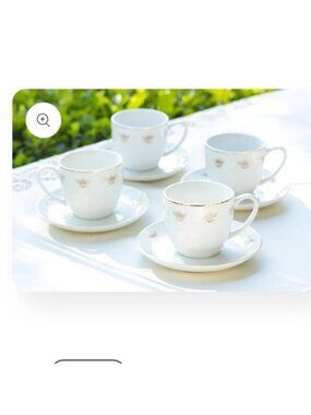 Grace Teaware Queen Bee Fine Porcelain Teacups with Saucers, Set of 4